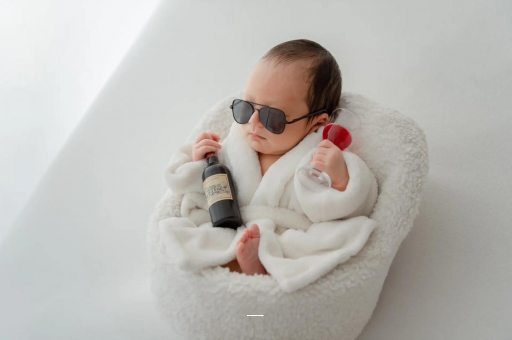 商水宝宝晚上睡觉哼唧